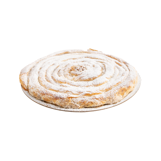 Family-size Pumpkin Pastry with Walnuts and Cinnamon
